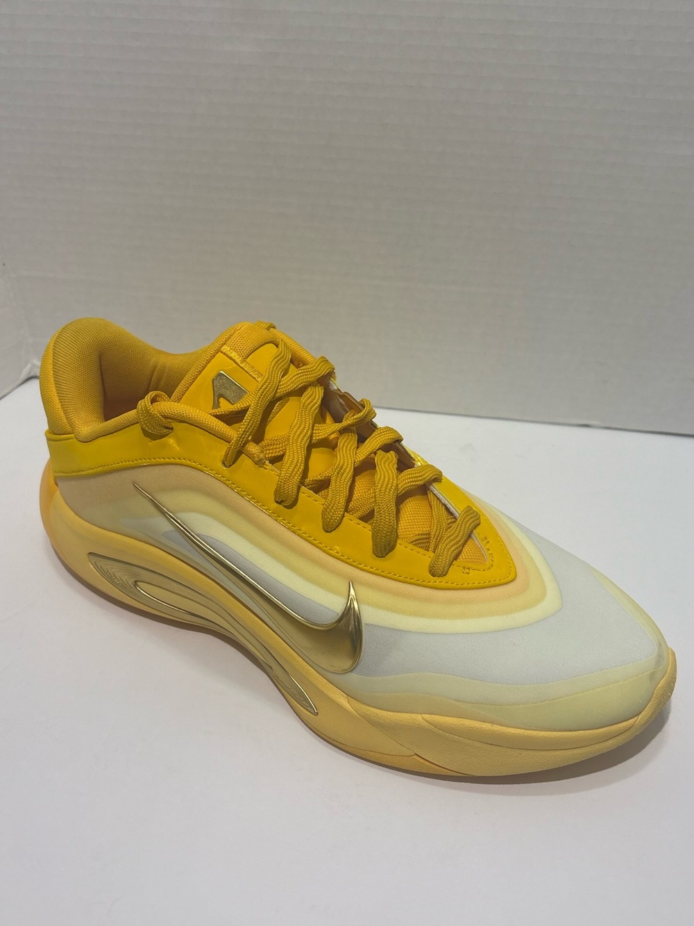 Nike Yellow Athletic Sneakers Size M 12